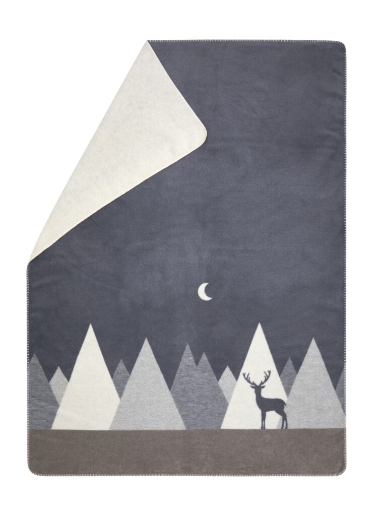 Plaid met hert en bergen David Fussenegger