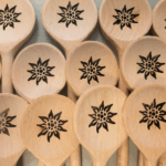 Houten kooklepel Edelweiss