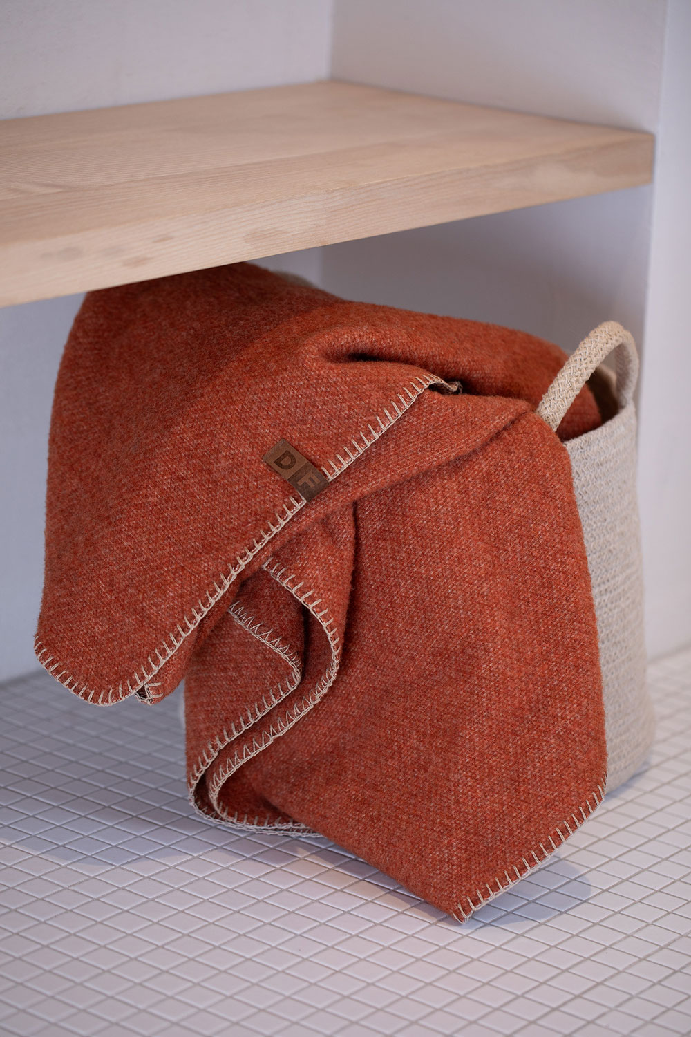 Wollen plaid David Fussenegger