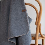 Wollen plaid David Fussenegger