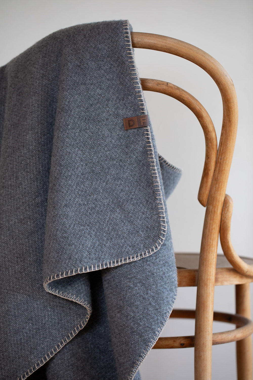 Wollen plaid David Fussenegger