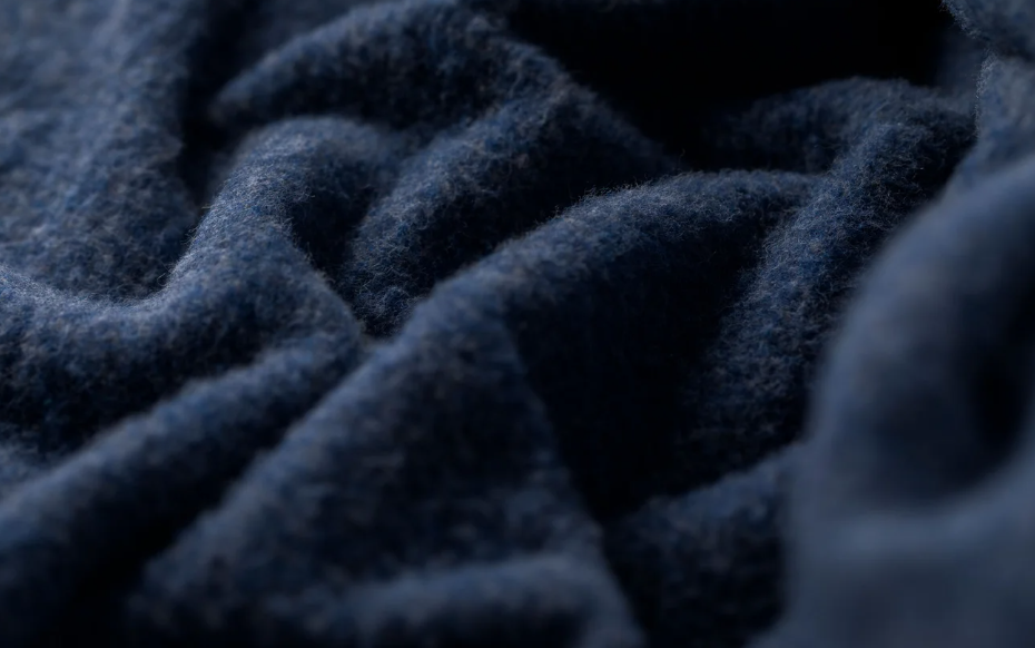 Wollen plaid David Fussenegger